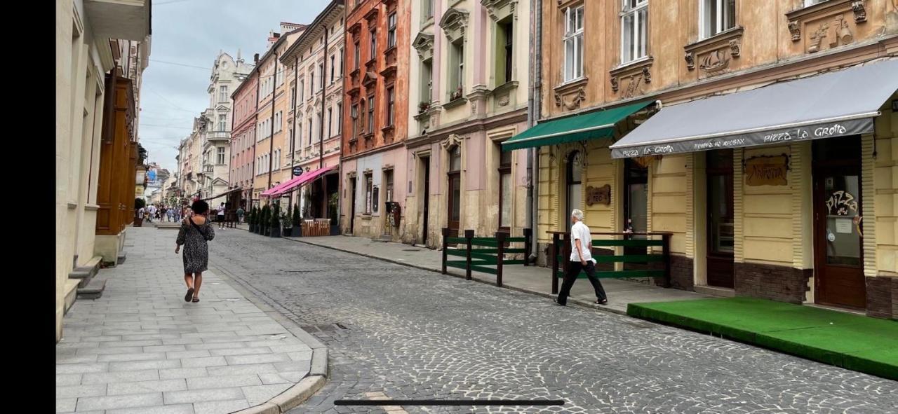 Вірменська 8 Lviv Exterior photo